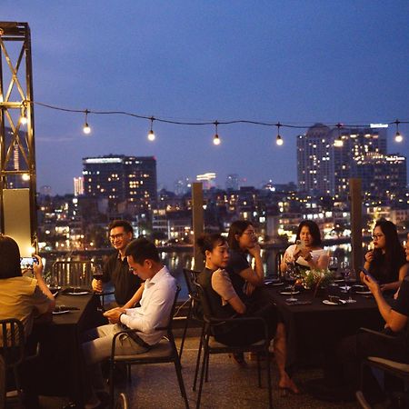 Margaery Boutique Apartment & Skyon9 Rooftop Bar Hanoi Exterior photo